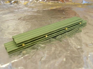 ** Heico 220102 Girders on Wooden Blocks 80mm TT / N  - Picture 1 of 1