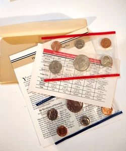 (5) Uncirculated sets 1986-1990 - FREE SHIPPING - Picture 1 of 2