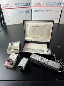 Vintage Minox - C SubMiniature Spy Camera with Film, box, instructions, flash + - Picture 1 of 22