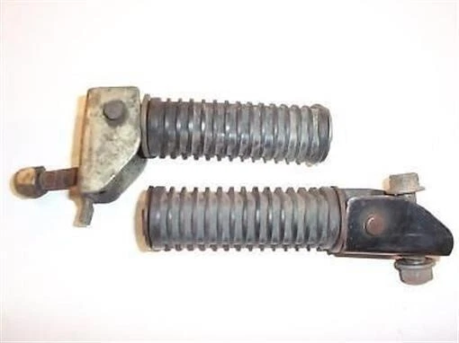 Honda CB650C CB650 1980 estriberas traseras Foto 1 de 2