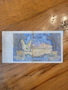 Algérie Billet Ancien De Cinq 5 Dinars Francs 1-11-1970 P2517 - Imagen 1 de 2