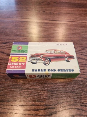 Vintage Pyro Table Top Series ‘52 Chevy Fas-Back, 1:32 Scale - Image 1 of 4