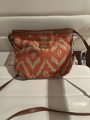 TOMMY HILFIGER Coral And Cream MEDIUM CROSSBODY MESSENGER SLING BAG PURSE - Image 1 of 4