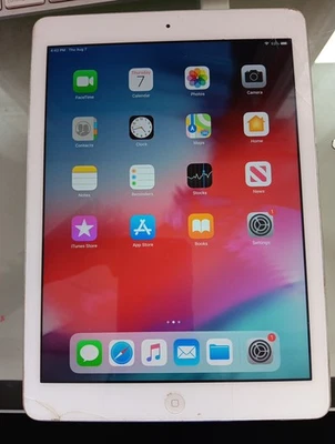 Apple iPad Air MD786LL/A 32GB Foto 1 de 3