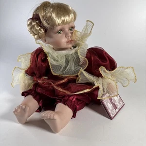 Bambola di porcellana AMY collezione Sweet Dream - Foto 1 di 15