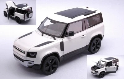 MODELLINO AUTO STATICO WELLY LAND ROVER DEFENDER BIANCO MODELLISMO SCALA 1:24 - Immagine 1 di 2