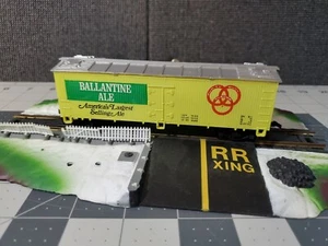 HO Scale Life-Like "Ballantine Ale" 40’ Advertising Beer Reefer Billboard - Picture 1 of 9