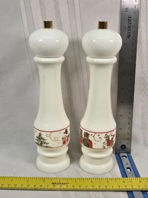 Molinillo de pimienta de madera Williams Sonoma molinillos de sal Twas La noche antes de Navidad Foto 1 de 4