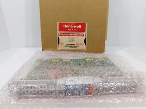 HoneyWell 621-3550 Module 24VDC Input 16 Point - Picture 1 of 4