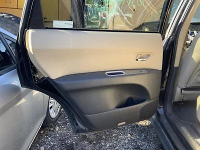 Panel interior de puerta trasera izquierda usado se adapta a: Subaru Tribeca 2006 grado A Foto 1 de 4