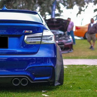 Luces traseras LED transparentes cromadas actualizadas para BMW Serie 3 Sedán F30 F35 2012-2018 Foto 1 de 4