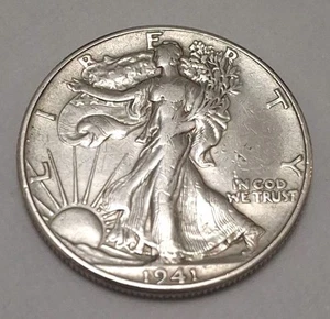 1941 D Beautiful Walking Liberty Vintage 90% Silver 50c Half Dollar Coin - WL83 - Picture 1 of 2