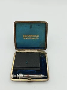 Burroughs Syringe Vintage Medical Device made in London, England - Foto 1 di 8