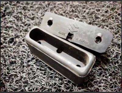 Cojín de goma SUZUKI JIMNY LJ10 LJ20 LJ50 LJ80 TAPÓN CAPÓ Foto 1 de 4