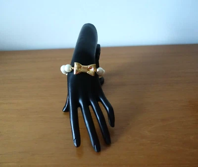 PULSERA KATE SPADE NEW YORK TODO ENVUELTO EN PERLAS.NUEVA CON ETIQUETAS Foto 1 de 3