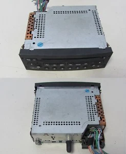 Autoradio CD 96545978XT00 Peugeot 307 CC Mk1 2001-2005 usato (21738 20M-4-E-9) - Picture 1 of 1