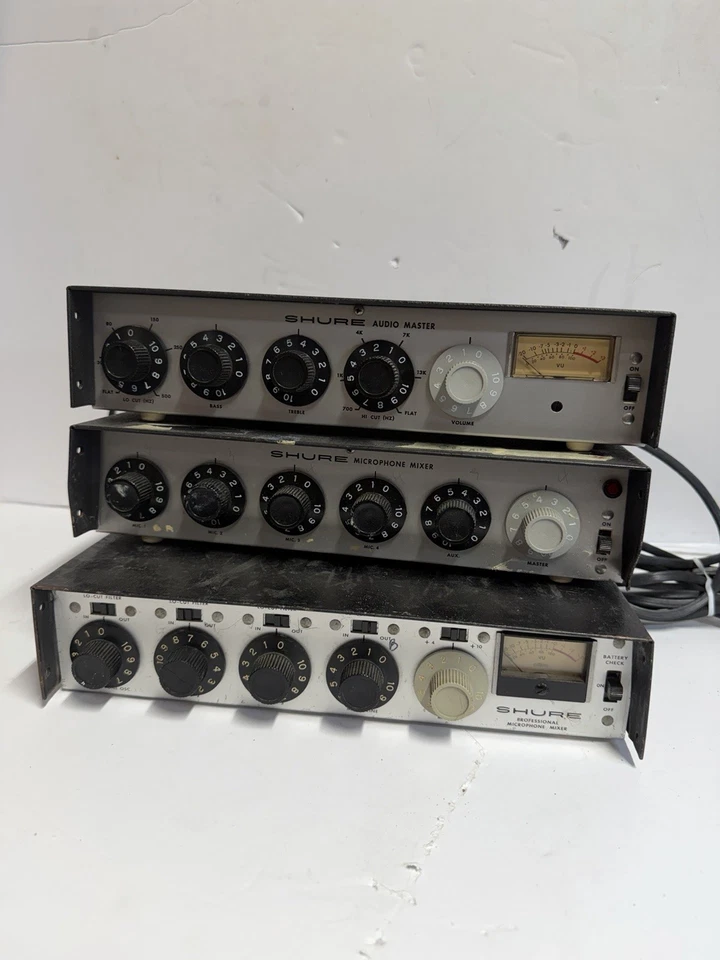 Mezclador de micrófono profesional Shure M67 M68FC mezclador LOTE COMO ESTÁ SIN PROBAR - Encendido Foto 1 de 4