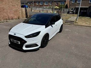Ford Focus St Mk3 Diesel 2015 - Picture 1 of 10