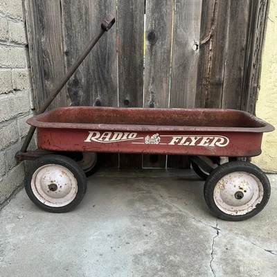 Radio Flyer Wagon vintage años 1960-70 ¡Listo para restaurar! Foto 1 de 4