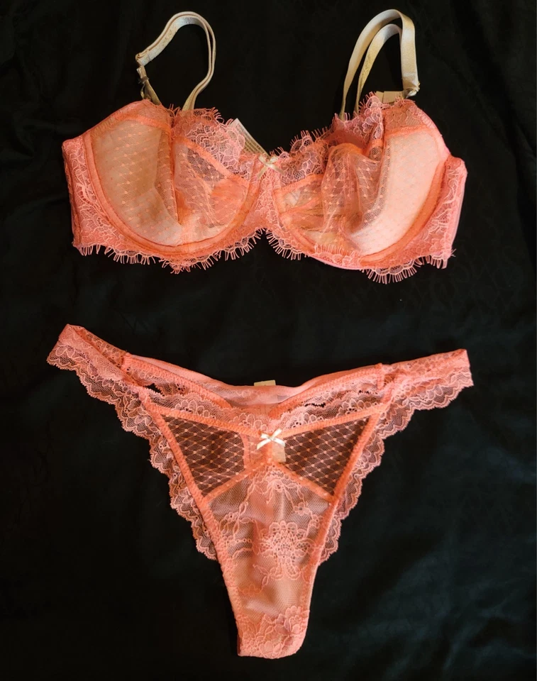 NUEVO CON ETIQUETAS Victoria's Secret Sujetador de Encaje Tanga Conjunto Rosa Salmón 34 DD/M Foto 1 de 4