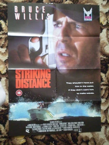 STRIKING DISTANCE FILM POSTER   16 1/2" x 23" - BRUCE WILLIS.   ***SALE*** - Picture 1 of 1