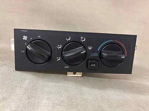1995 Grand Cherokee Climate Temperature Control AC Manual with Plugs Pigtails - Picture 1 of 6