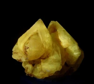 CERUSSITE lustrous skeletal crystals ! LW FLUORESCENT - Morocco Mibladen /pk073 - Picture 1 of 19