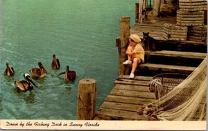 Postal de Child Down by the FISHING DOCK Florida FL - Imagen 1 de 2