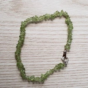 Hand- Made GENUINE * PERIDOT STONE * BRACELET 7" Long ,3-5MM - USA - Picture 1 of 7