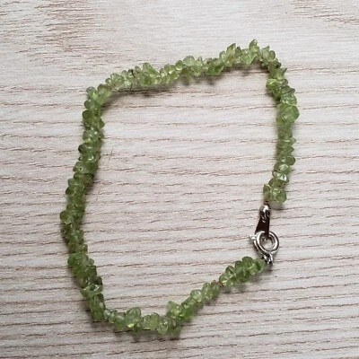 Hand- Made GENUINE * PERIDOT STONE * BRACELET 7" Long ,3-5MM - USA - Image 1 of 4