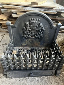 Cast Iron Fire Grate - Picture 1 of 2