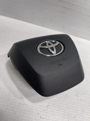 ✅ 2021-2023 TOYOTA SIENNA DRIVER STEERING WHEEL AIRBAG OEM✅ - Image 1 of 4