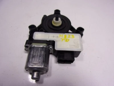 5Q0959408D MOTOR ELEVALUNAS TRASERO DERECHO / 5Q0959408D / 17331100 PARA VOLKSWA - Imagen 1 de 4