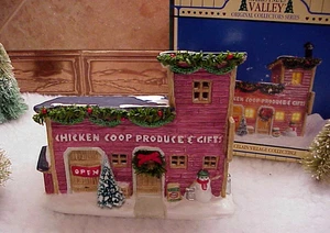 Gallinero vintage Christmas Valley producto y regalo construcción 5" caja en T dañada - Imagen 1 de 8
