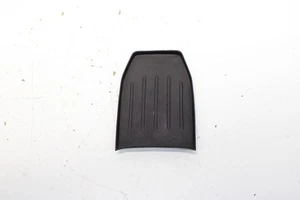 2021-2024 CHEVROLET TRAILBLAZER CENTER CONSOLE INSERT MAT RUBBER OEM - Foto 1 di 7