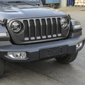 CACHES CHROME ANTIBROUILLARDS ENJOLIVEURS PARE CHOC pour JEEP WRANGLER JL 2017 - Picture 1 of 2