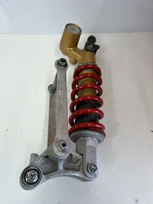 2004 04-05 Kawasaki ZX10 Rear Shock Absorber Linkage Link & Mounting Hardware￼￼￼ Foto 1 de 4