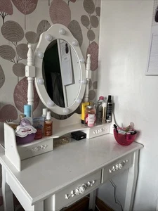 dressing table & stool - Picture 1 of 9