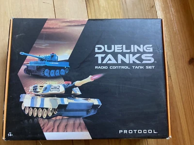 Protocolo TANQUES DUELING Radio Control 2 Tanques Set - USADOS Una Vez Foto 1 de 4