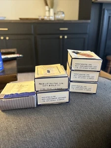 Avon Personal Match Foundation Mixed Shades SAMPLE LOT of 56 Travel Size Packets - Picture 1 of 7