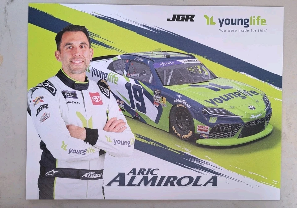 Tarjeta postal/héroe NASCAR Xfinity Aric Almirola 2025 8x10 YoungLife #19 Foto 1 de 1