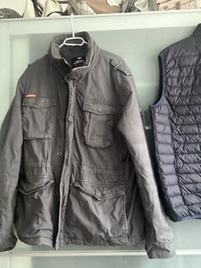 Herren SuperDry Jacke fällt Gr. M aus, grau,  ideal für kalte Tage - Bild 1 von 5