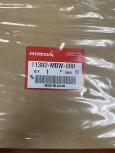 Honda CBR 600 F4 Magento Cover Gasket OEM NEW #11392-MBW-000 - Picture 1 of 2