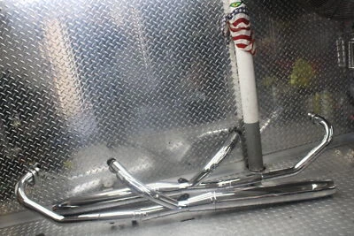 Yamaha Royal Star XVZ1300TF 2005 Venture silenciadores de escape completos con cabezales Foto 1 de 4