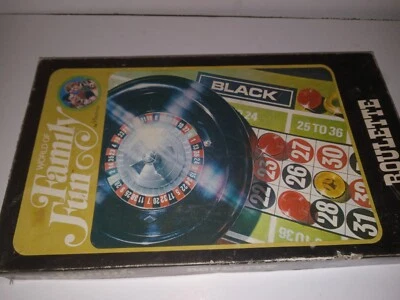 Vintage World of Family Fun Roulette Hasbro #2022 Complete 1971 - Image 1 of 4