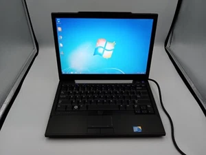Dell Latitude E4300 13" Laptop Intel Core 2 Duo 4GB RAM 320GB HDD Win 7 READ -RR - Picture 1 of 7