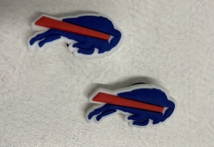 Dijes de zapatos Jibbitz equipo de fútbol americano Buffalo Bills de la NFL para cocodrilos - 2 piezas - Imagen 1 de 1