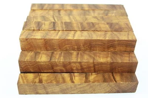 5 piezas pluma/pequeño proyecto de giro ondulado en blanco madera dorada de Phoebe 127 mmx15 mm x 15 mm - Imagen 1 de 2