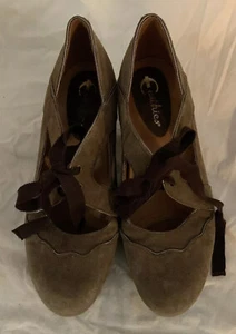 Erthies Sarzen Brown Suede Shoes Women’s Size 8 B - Imagen 1 de 7
