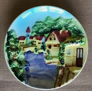 Vintage 1950s round ceramic wall plaque with village scene - Picture 1 of 2